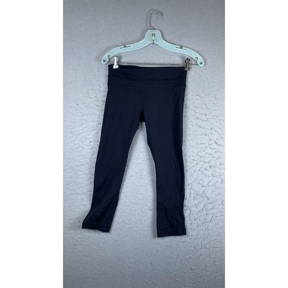 Lululemon Pants Womens Small Black‎ Capri Leggings Mesh Zip Pocket Reflective